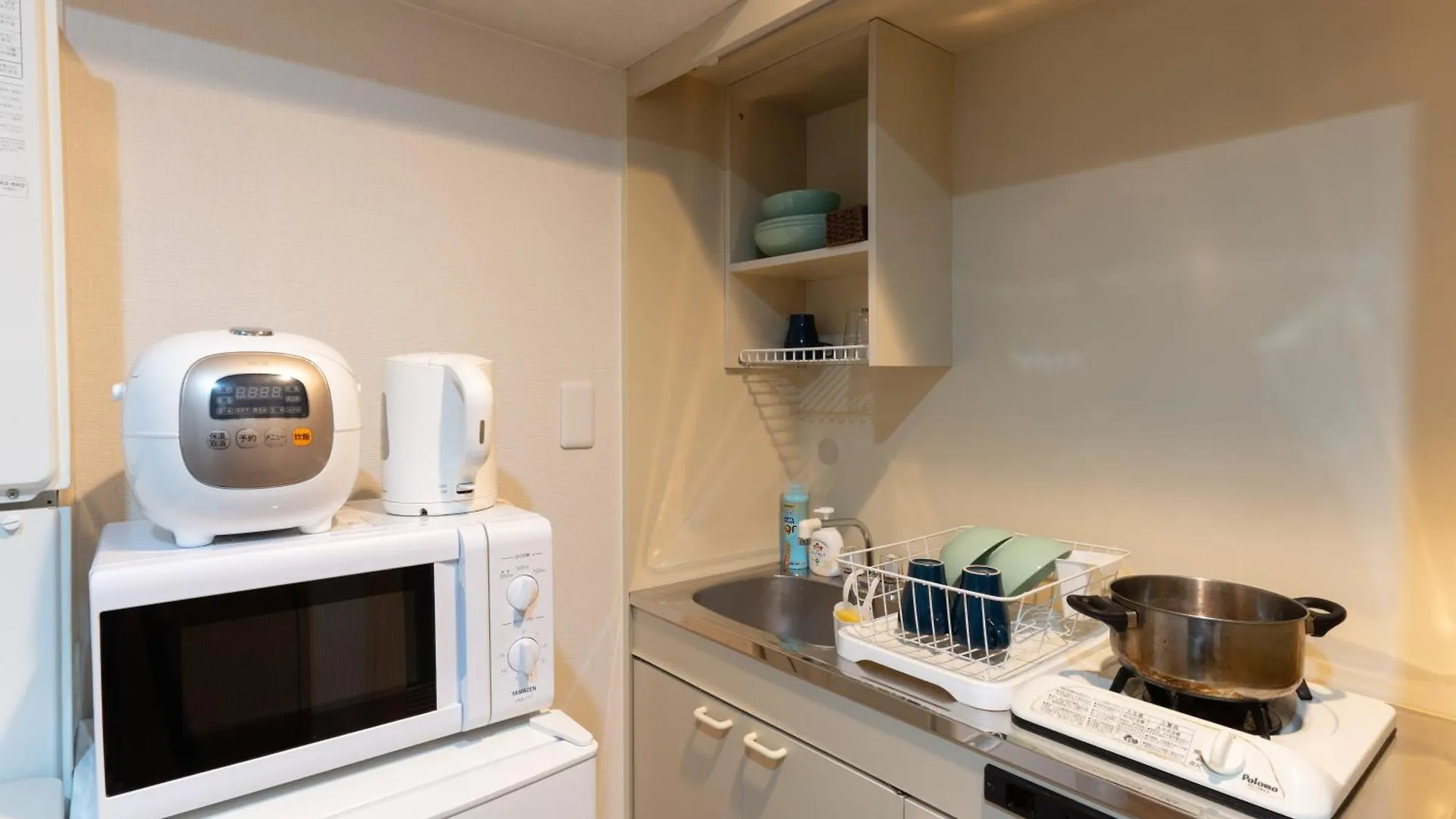 Ferienwohnung コンフィデンスロン305 Ōsaka 0*,  Japan